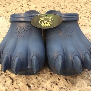 Brand New Blue Clawz Unisex Shoes